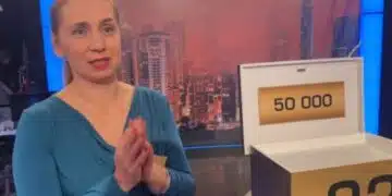 На това му се вика истински късмет! Участничка в „Сделка или не“ грабна 50 хиляди лева, честито! 13