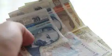 Предложиха революционна промяна за минималните заплати - да станат три различни за различните хора 11