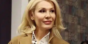Водещата Гала е палувала на публично място ВИДЕО 2