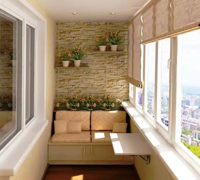 Малък балкон, големи възможности: уютни и функционални идеи за аранжиране 1