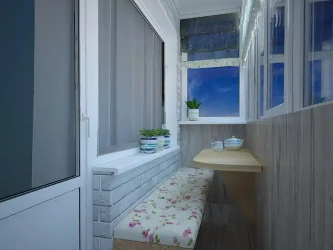 Малък балкон, големи възможности: уютни и функционални идеи за аранжиране 11