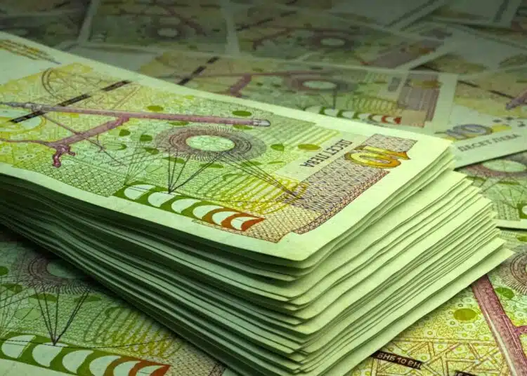 Внимавайте през май! Ако работите на тези дни през май, трябва да ви плащат ЧЕТВОРЕН НАДНИК! 1