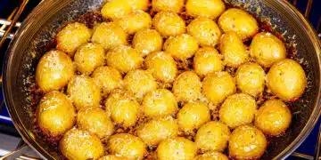 Тази вкусна картофена гарнитура ще измести дори основното ястие 8