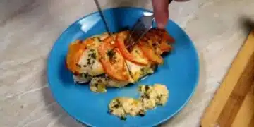 Очаровайте гостите с тези вкусни лодки от пилешко филе със сочен пълнеж 8
