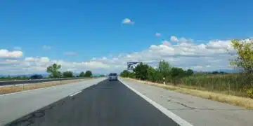 Настояват за промени на скоростта по родните магистрали, ето каква максимална скорост искат: 12