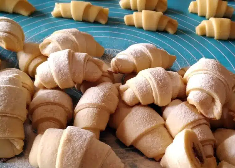 Вкусни кроасани „Пълнеж“, с които радвам всеки, който идва на гости у дома 1