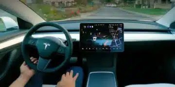 Автопилотът на Tesla спаси живота на диабетик, отведе го до спешното и паркира 2