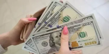 Как да спасите връзката си, ако печелите повече от мъжа си 1