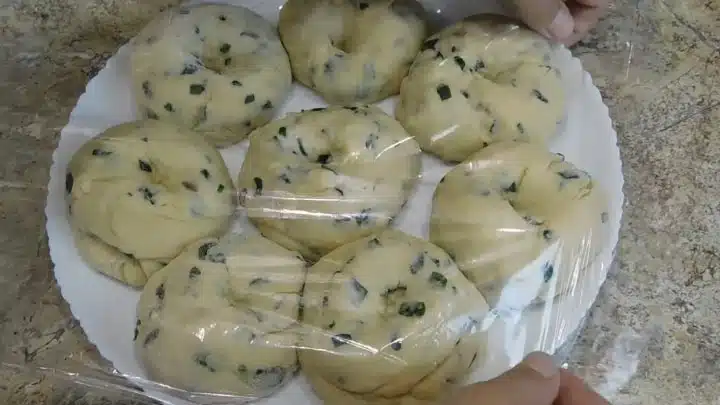 Забъркай тази вкусотийка с яйца и зелен лук, всички ще лапат и ще искат още 1