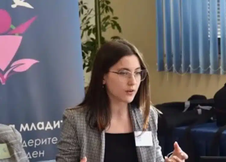Повод за гордост! Наше момиче – абитуриентка е приета в „Харвард“ с пълна стипендия! 1