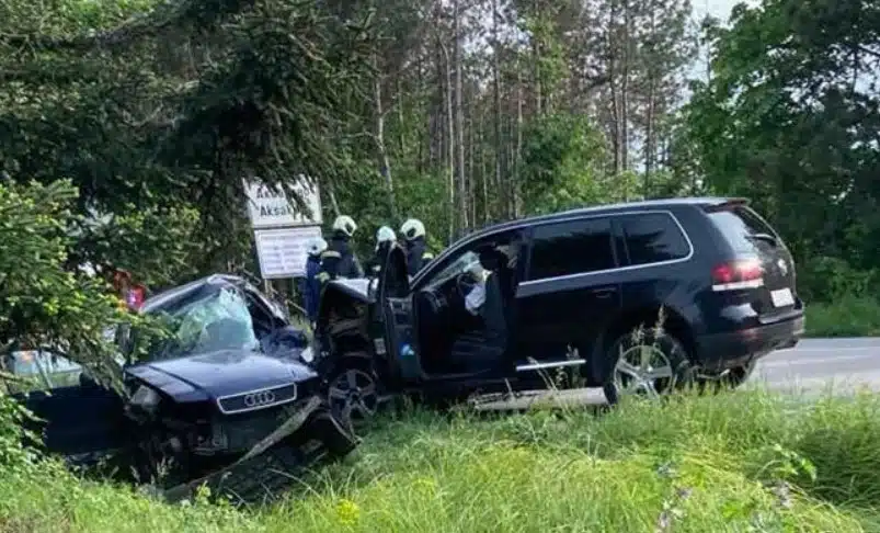Кирил Петков катастрофира с автомобил на НСО, има жертва! СНИМКИ 1