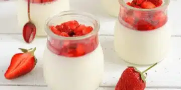 Италианска панакота с ягоди, десерт, който всеки обича 1