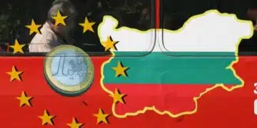 Топ икономист с мрачна прогноза за еврото и бизнеса! Каза нещо много интересно за минималната заплата 9