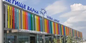 Нашенка мина на летището във Варна, хапна си и като видя сметката щеше да припадне (СНИМКА) 2
