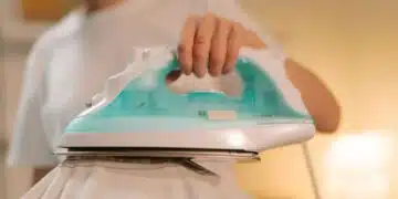 Ето с които 3 продукта не трябва да почиствате ютията, за да не я повредите 3
