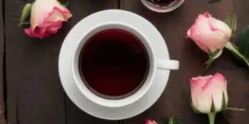 Домашно ароматно сладко от роза (Рецепта) 10