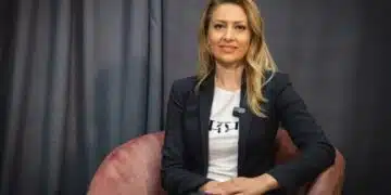 Всички се питат коя е Рая Назарян, след като тя е новото предложение за мястото на Росен Желязков 10