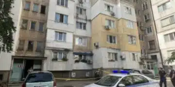 7 годишно детенце полетя от 3 етаж във Враца, според мнозина Черна прокоба е надвиснала над семейството, ето какво се случва: 4