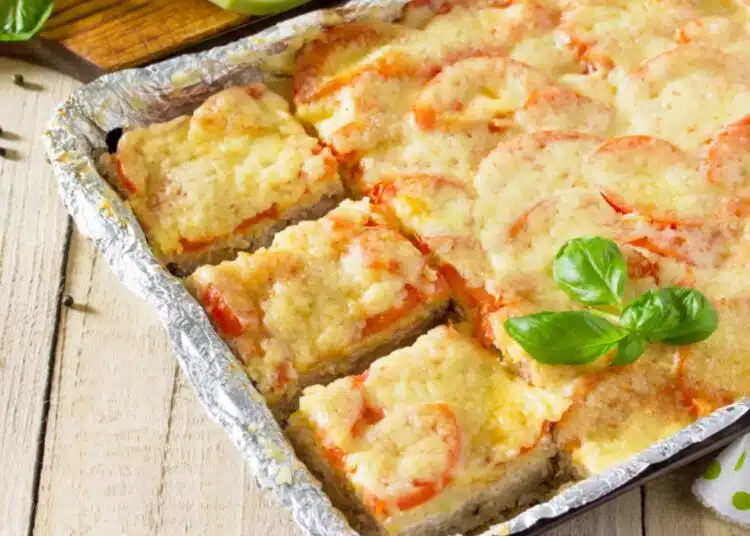 Апетитна запеканка от картофи и кайма, която се приготвя лесно и става много вкусна 1