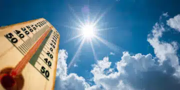 Thermometer Sun 40 Degres. Hot summer day. High Summer temperatures