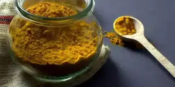 Подхранване на растения с куркума: Много мощно, но ако не се използва правилно - вреди 2