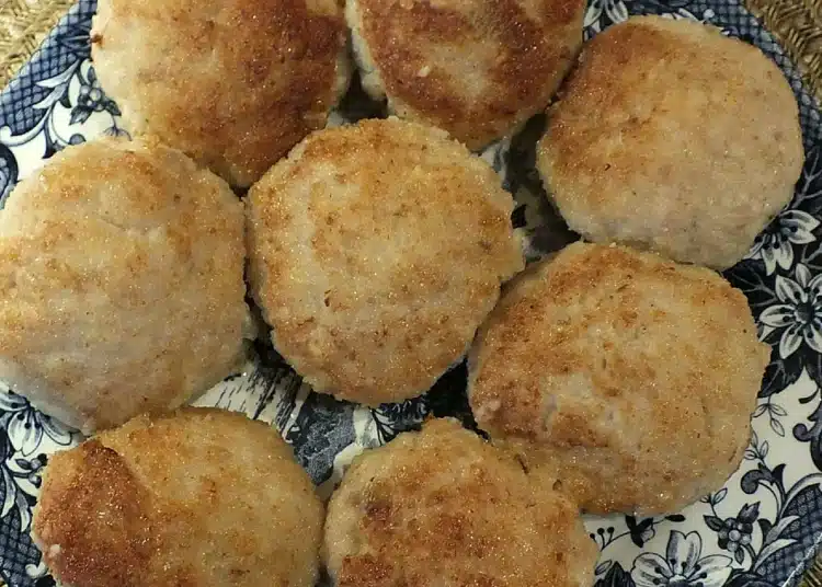 Кюфтета по рецепта като от стария столоват! Вкусни, сочни и с най-добрите съставки 1 Кюфтета по рецепта като от стария столоват! Вкусни, сочни и с най-добрите съставки 1