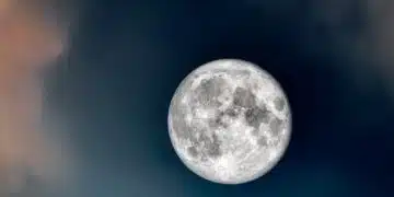 Луната скоро ще спре за първи път от 2006 г.: какво да очакваме 2