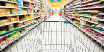 Спипаха финта, с който някои от магазините налагат новата такса за опаковки на клиентите си 6
