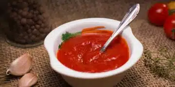 "Мексикански" сос, който ще замени всички купени от магазина кетчупи (Рецепта) 4