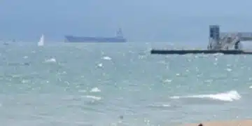 В близост до Слънчев Бряг - 14 годишно дете и негов роднина изчезнаха безследно в морето 15