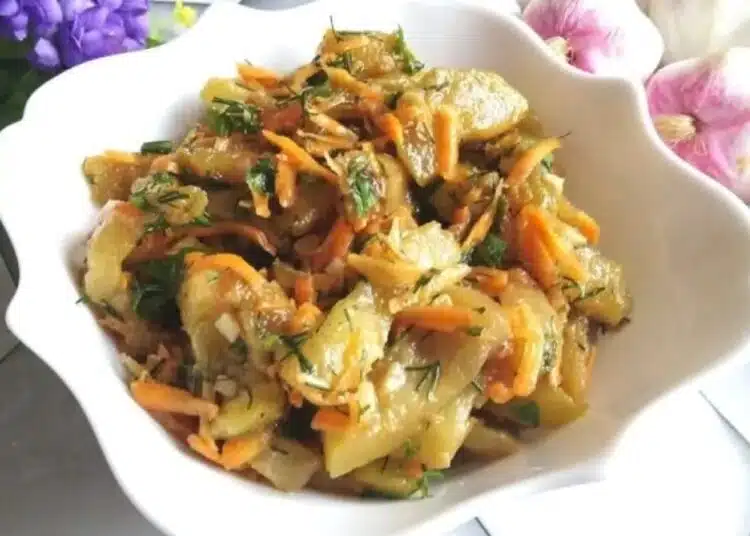 Тиквички с чесън, които стават крехки и вкусни 1