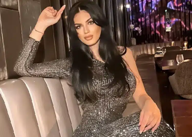 Венцислава Тафкова, Мис България, се показа без грим и предупреди за нещо страшно 1 Венцислава Тафкова, Мис България, се показа без грим и предупреди за нещо страшно 1