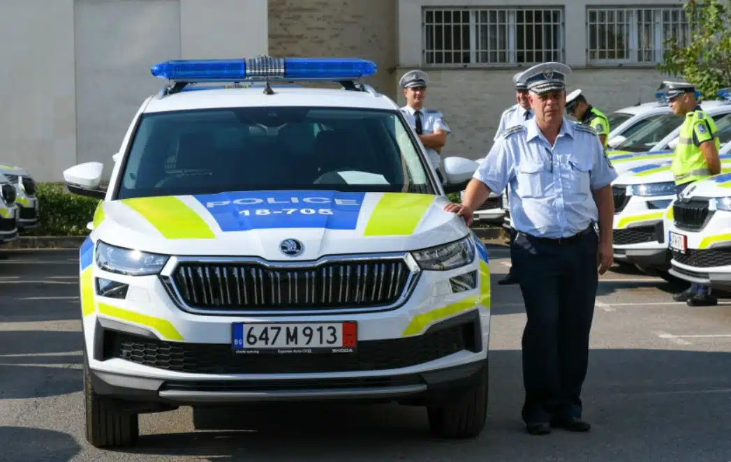Още 90 нови автомобила получават "Пътна полиция" 1
