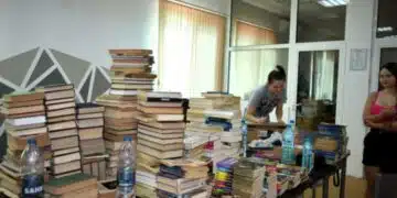 Асеновградчани дариха за благородна кауза над 600 книги 8