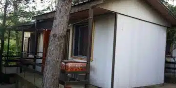 Ей на това му се вика оферта! Пускат на търг почивна база на БДЖ с бунгала на цена от 53 хил. лева 2