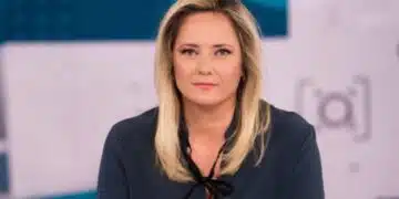 Водещата Лора Крумова купи имот 3