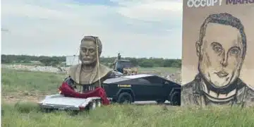 Гигантски бюст на Илон Мъск ще бъде издигнат в Тексас 8
