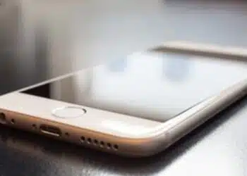 Експертите ни казват как да спестим пари за закупуване на нов смартфон 14
