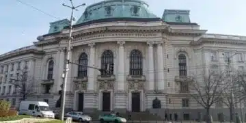 Над 1400 места в Софийския университет са свободни! 2