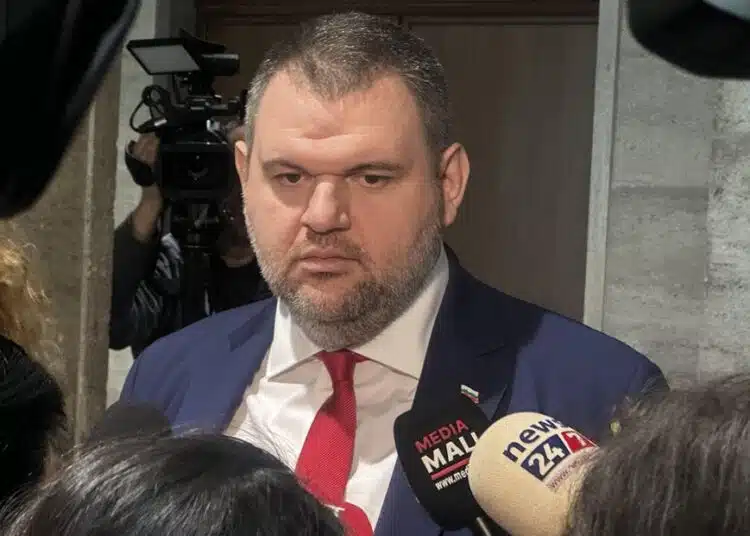 Делян Пеевски обяви пред медиите, че вече е факт „ДПС – Ново начало“ и отива на избори 1