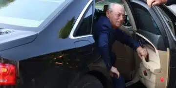 Вижте къде се "покри" Ахмед Доган 2