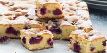 Проста и вкусна рецепта за невероятен черешов пай 9