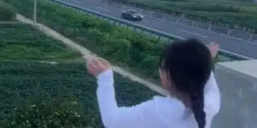 Трогателна история: „Татко, тук съм! Виждаш ли ме?" 5