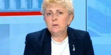 Коментар на деня от един независим депутат: партиите се провалят заради его и неосъществими амбиции на лидерите 8