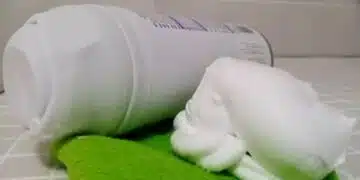 Защо умните шофьори се запасяват с пяна за бръснене преди началото на зимата: 3
