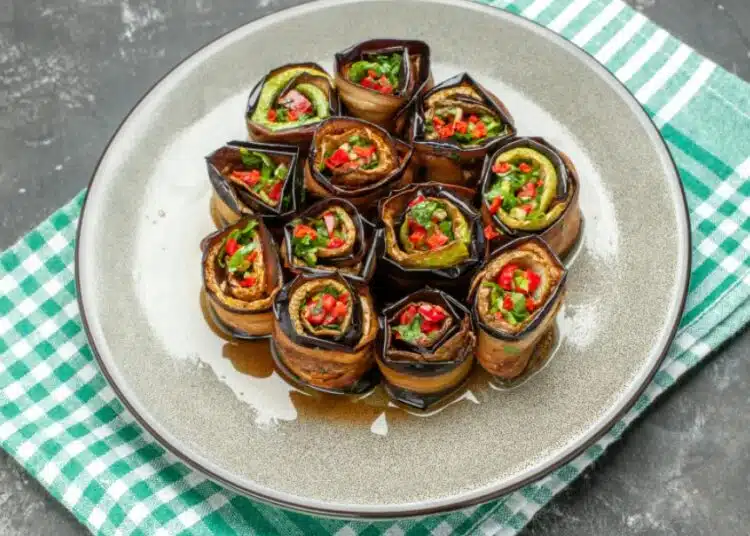 Вкусни рулца от патладжани само за 10 минути 1 Вкусни рулца от патладжани само за 10 минути 1