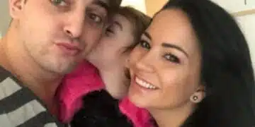 Таня Тончева бившата на Сашо Кадиев показа новата си половинка (Снимка) 1