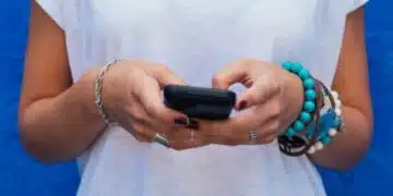 КРС взеха решение за лицензите на телекомите у нас, излязоха със становище по казуса 2