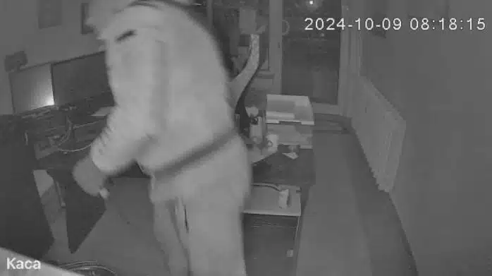 Обраха каса на „Изипей“ в столицата – всичко е заснето на камера! 1