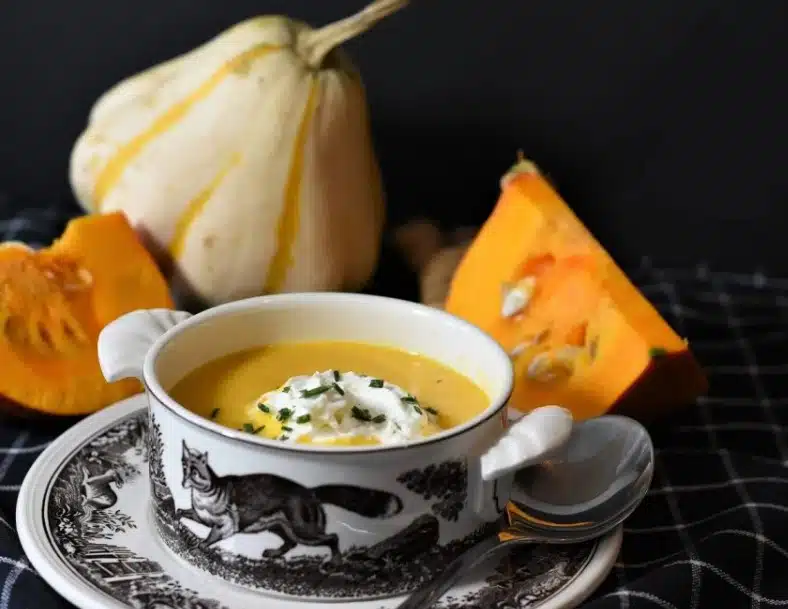 Става уникална: лесна и вкусна крем супа с бекон (Рецепта) 1